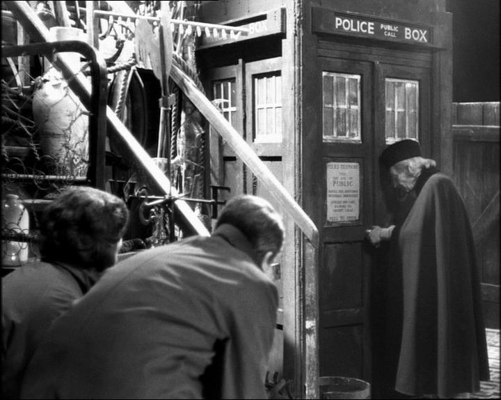 An-unearthly-child-exterior-tardis-1963