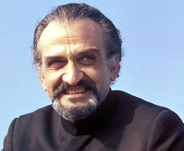 Roger Delgado como el Amo en The Daemons (Los Demonios)