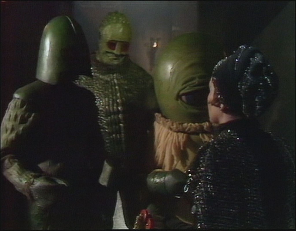 Los Guerreros de Hielo y Alpha Centauri en The Curse of Peladon (La Maldición de Peladon)